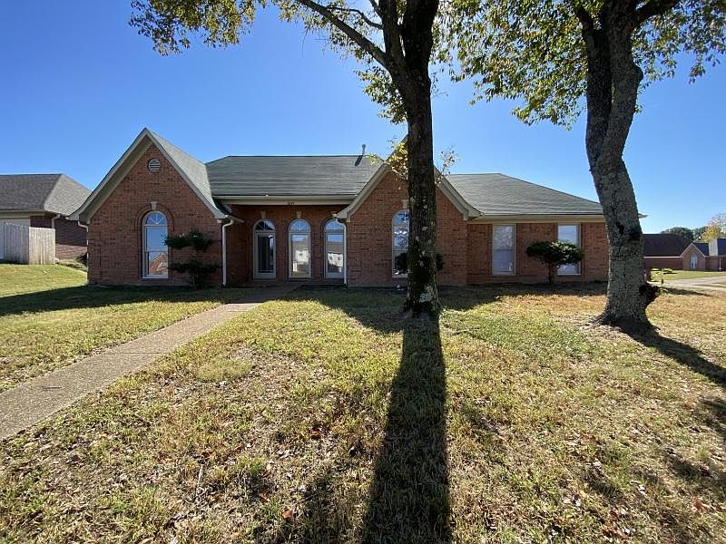 1st image of 8249 Meadow Vale Dr
