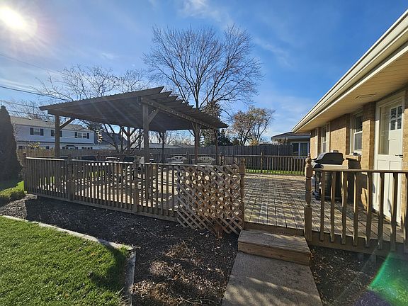3rd image of 1304 Sherwood Pl