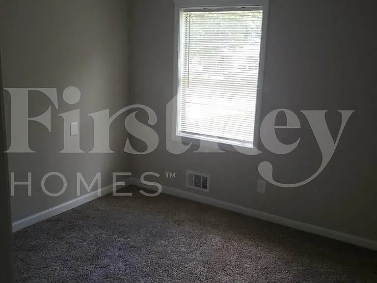 6741 Fallawater Cir — Photo 9