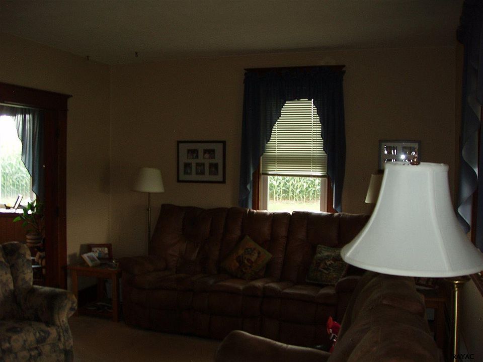 1555 Jacobs Mill Rd, Hanover, PA 17331 Zillow