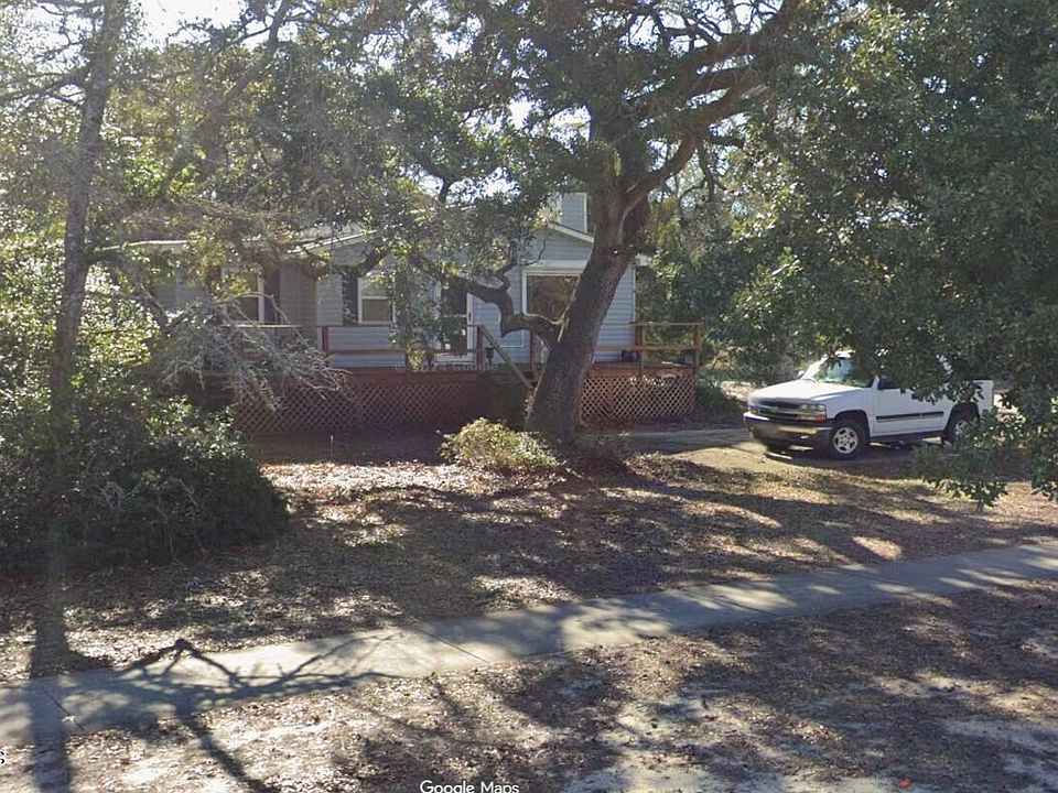 1st image of 507 W Oak Island Drive