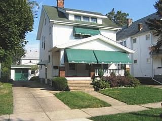 2nd image of 3535 W 122nd St