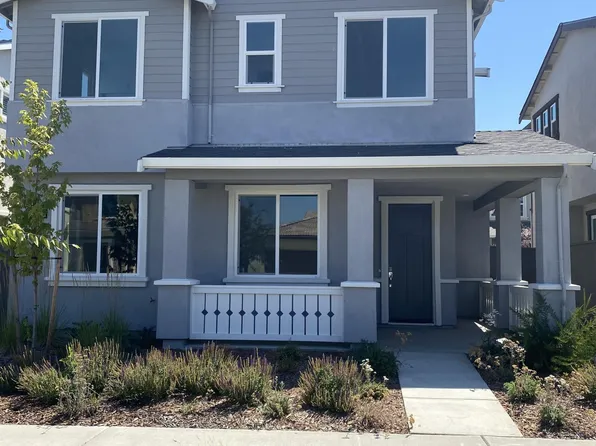 2121 Hunt St, Woodland, CA 95776