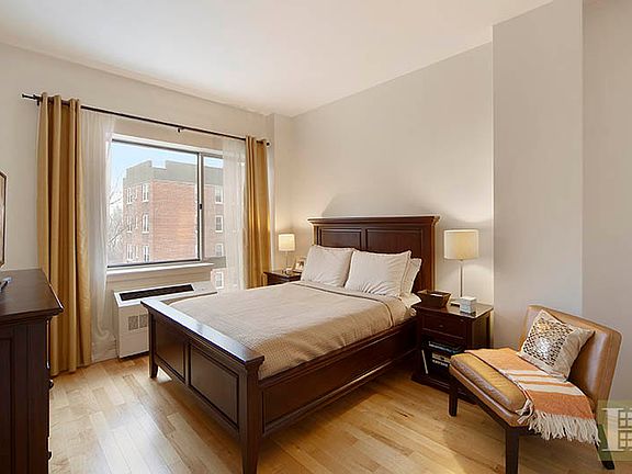 4th image of 3585 Greystone Ave APT 5A