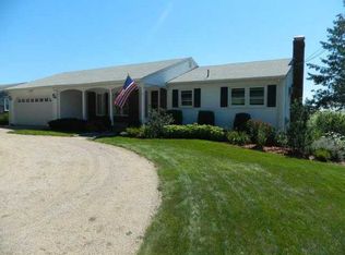 54 Holland Dr, South Kingstown, RI 02879