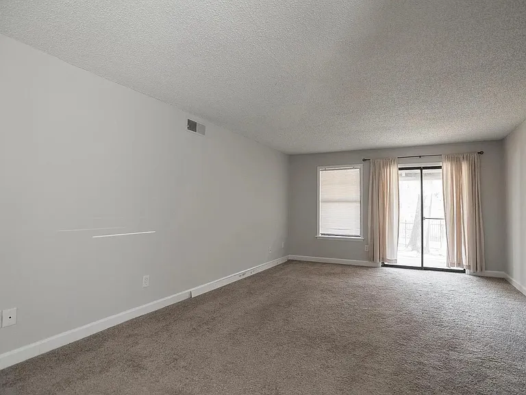 210 Appleby Mews Dr #115 — Photo 17