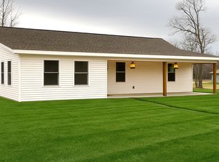 207 Ellen St, Marble, MN 55764