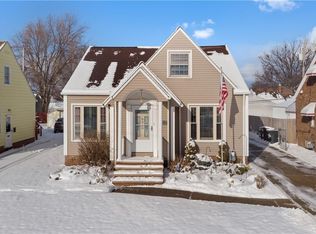 8318 Manorford Dr, Parma, OH