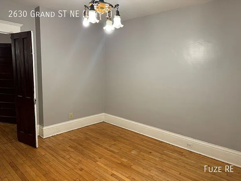 2630 Grand St NE #1 — Photo 6