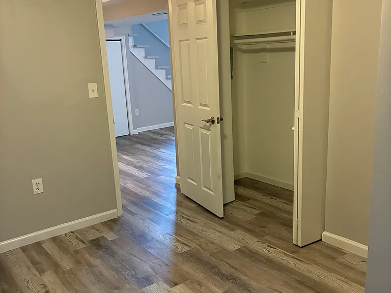 4308 E West Hwy — Photo 13
