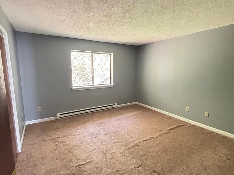179 Lincoln St #9 — Photo 7