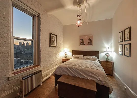 Sold by Nest Seekers International | media 8