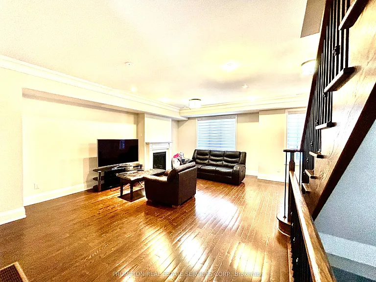 6 Mildred Temple Way — Photo 8