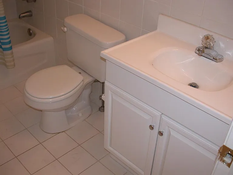 214 Market St #2R — Photo 6