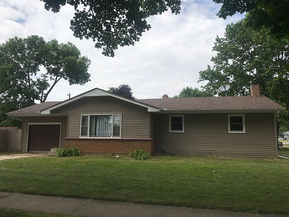 1st image of 7702 Eastmont Ave