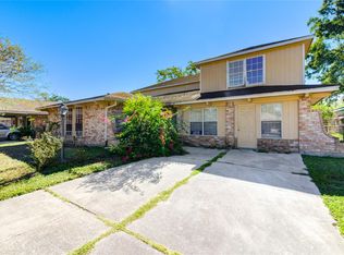 1219 Pilot Point Dr, Houston, TX 77038