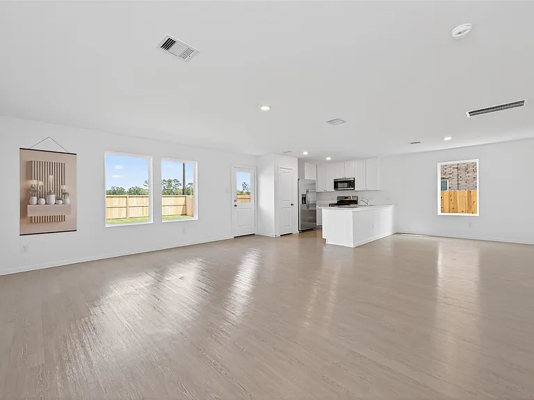 6273 Alder Creek Dr — Photo 11