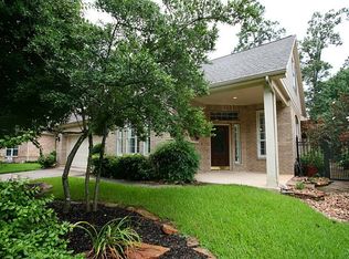 95 Robindale Cir, Conroe, TX 77384