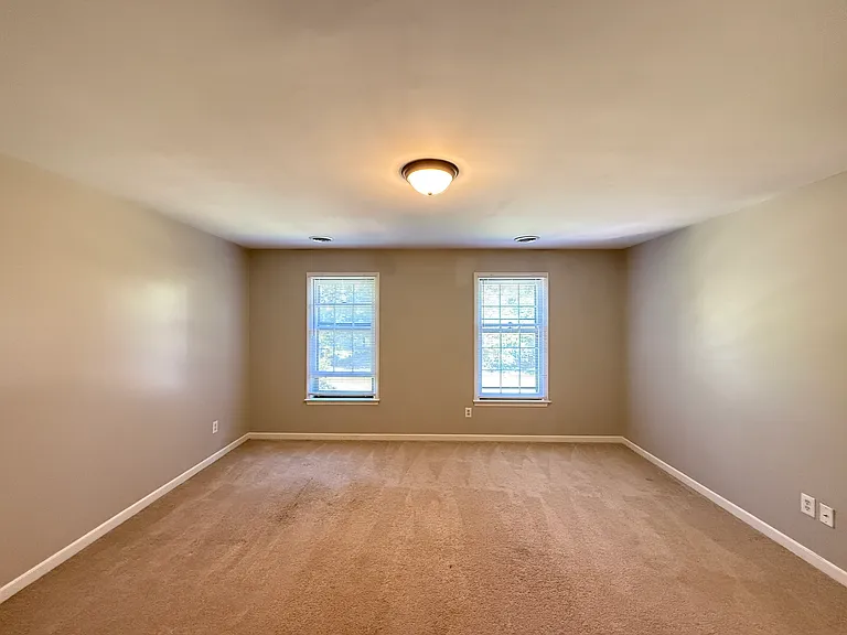 185 Heatherton Way — Photo 25