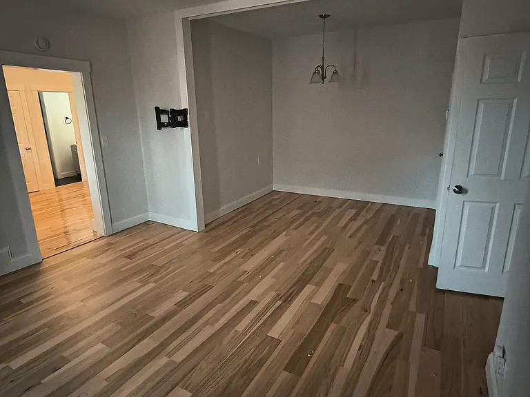 360 Elm St #1 — Photo 36