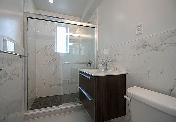 4th image of 1995 Sedgwick Ave APT 3A