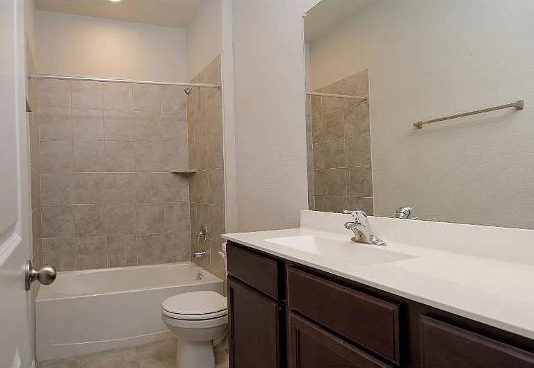 13824 Rock Island Trl — Photo 12
