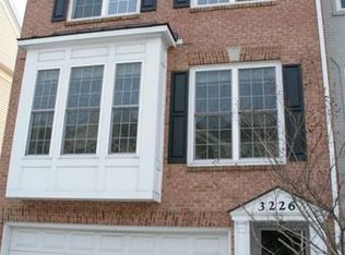 3226 Theodore R Hagans Dr NE, Washington, DC 20018