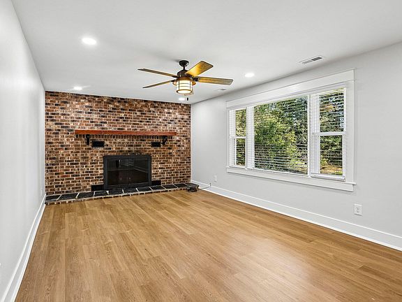 5th image of 181 Tyler Rd