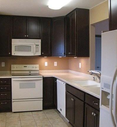 4th image of 8944 Gardengate Dr