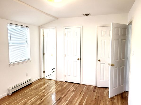 (undisclosed Address)