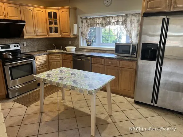 (undisclosed Address), Hicksville, NY 11801