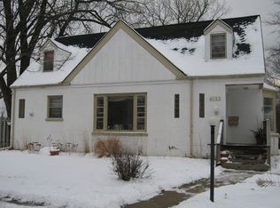 4123 Kirk St, Skokie, IL 60076