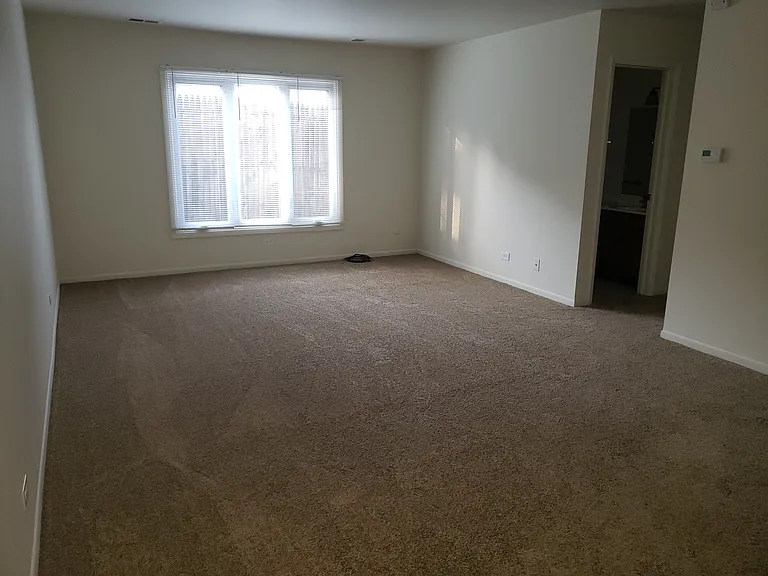 4312 Douglas Rd — Photo 4