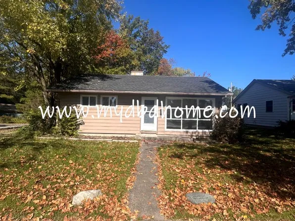 2103 Hazelwood Ave, Fort Wayne, IN 46805