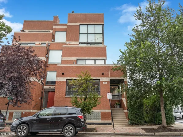 958 N Wood St #A, Chicago, IL 60622