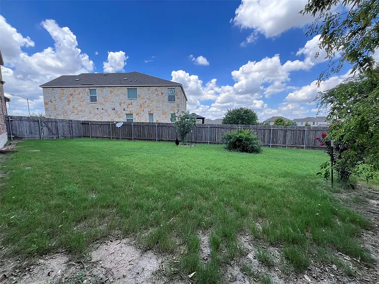 12425 Calibri Ln — Photo 22