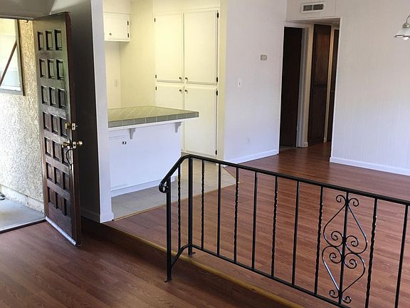 5th image of 1411 Cardinal Way #B