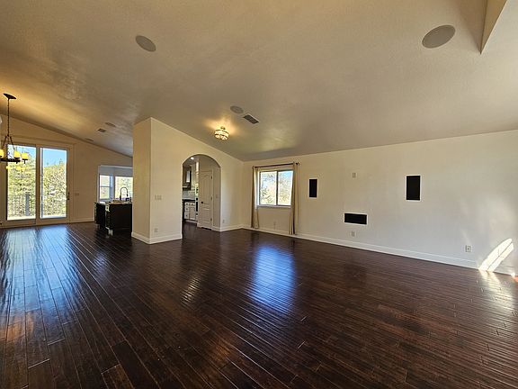 3rd image of 3293 Woedee Dr