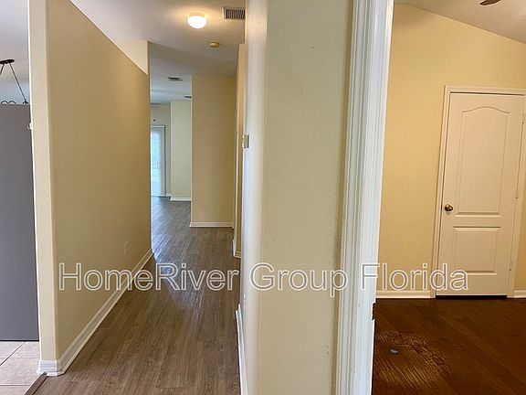 4th image of 6608 Gentle Ben Cir