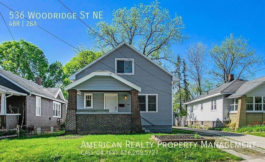 1st image of 536 Woodridge St NE