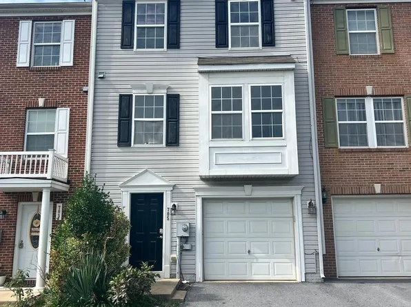 705 Prentiss Point Pkwy, Martinsburg, WV 25401