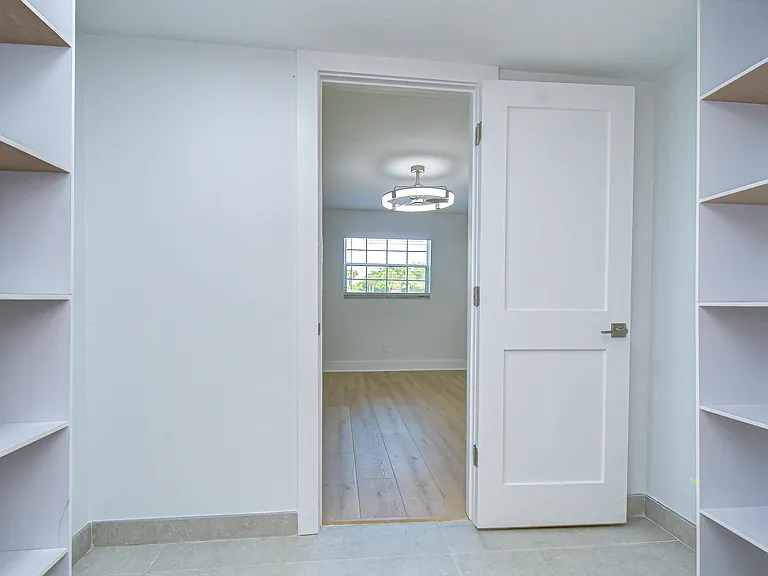 200 Country Club Dr #1505 — Photo 34