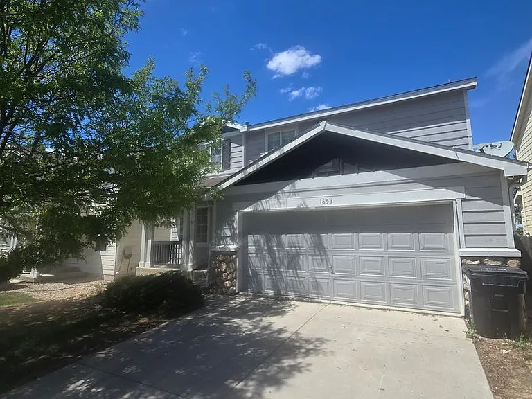 1653 Wagonwheel Dr — Photo 3