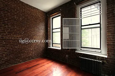 Rented by City Connections Realty