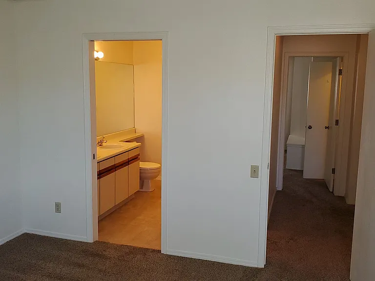 3441 Atlantic Dr — Photo 11