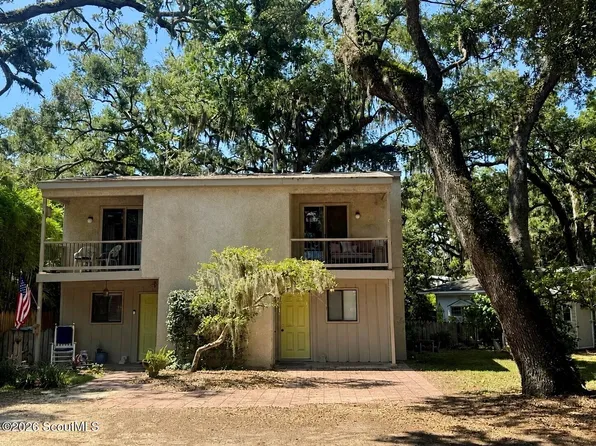 418 Park Ave #A & B, Saint Simons Island, GA 31522