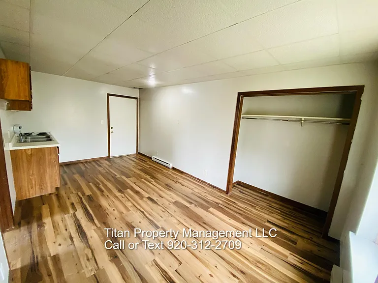 1002 Oregon St #1 — Photo 4