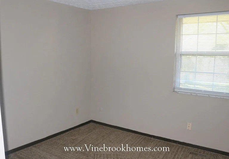 7605 Pomeranian Dr — Photo 9
