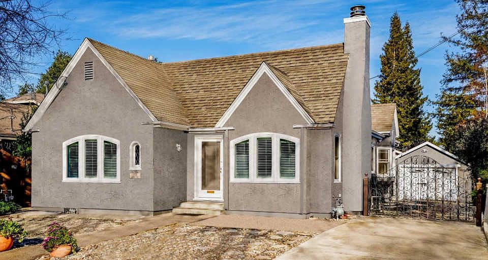 1st image of 693 Dorothy Ave