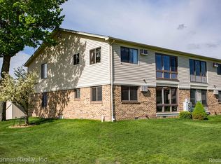 1700 River Rd APT 1, Marysville, MI 48040